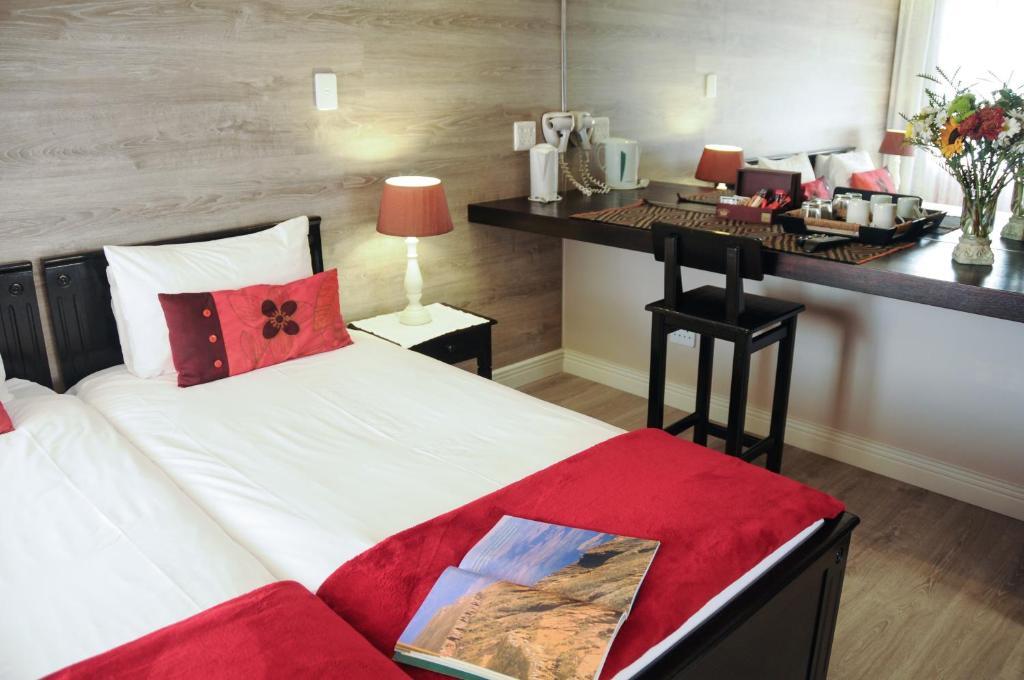 Sea Breeze Guesthouse Swakopmund Exterior photo