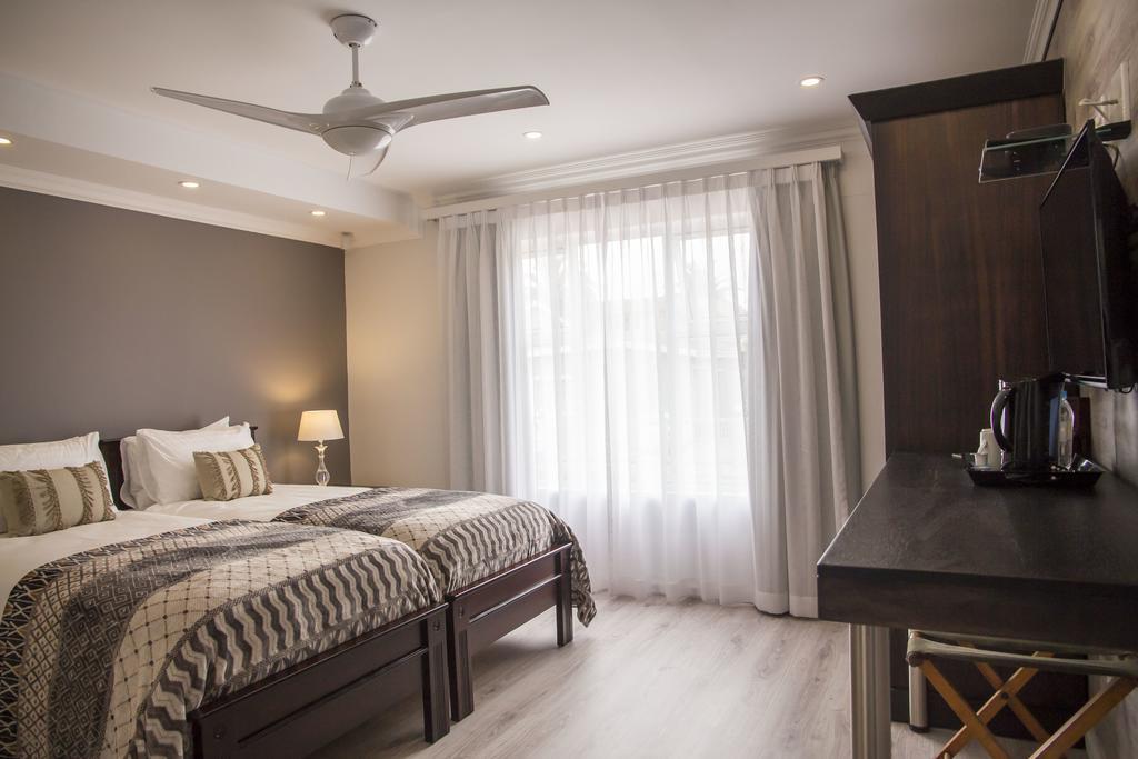 Sea Breeze Guesthouse Swakopmund Exterior photo