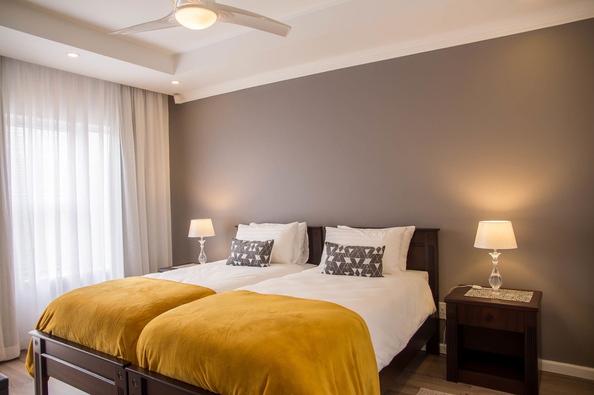 Sea Breeze Guesthouse Swakopmund Exterior photo